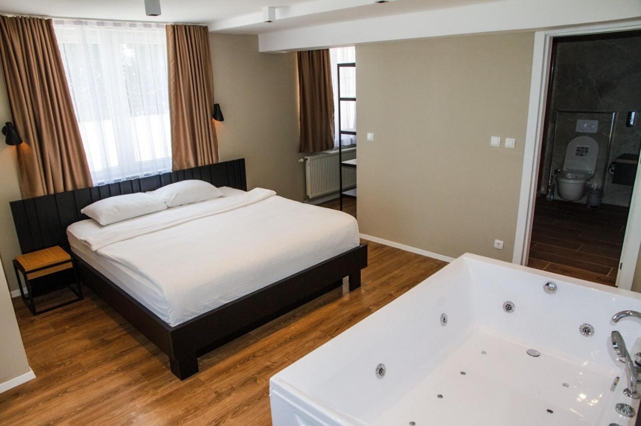 Swiss Apartments Prishtina Приштина Екстер'єр фото