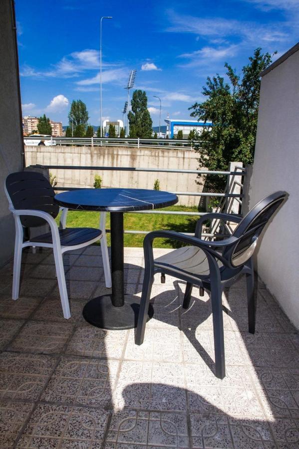 Swiss Apartments Prishtina Приштина Екстер'єр фото