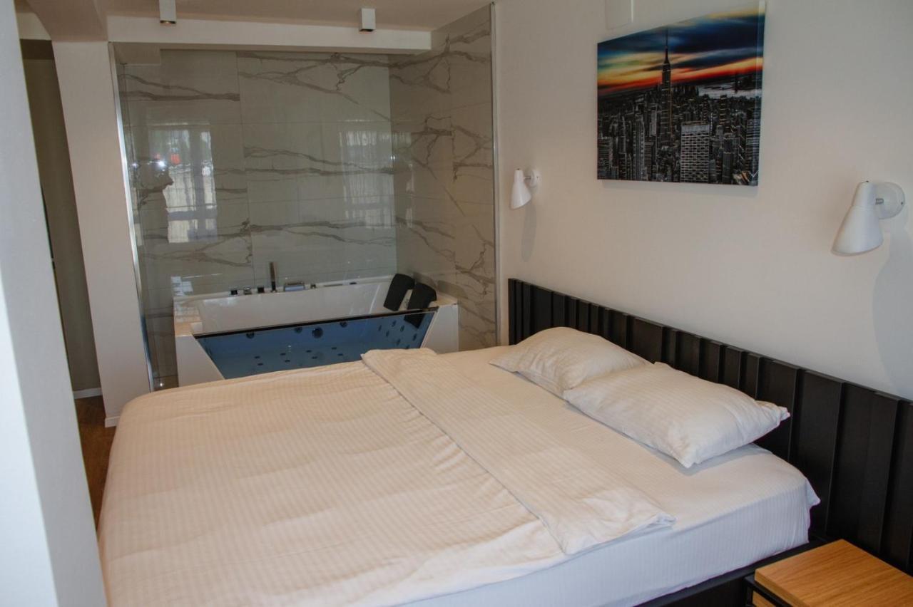 Swiss Apartments Prishtina Приштина Екстер'єр фото