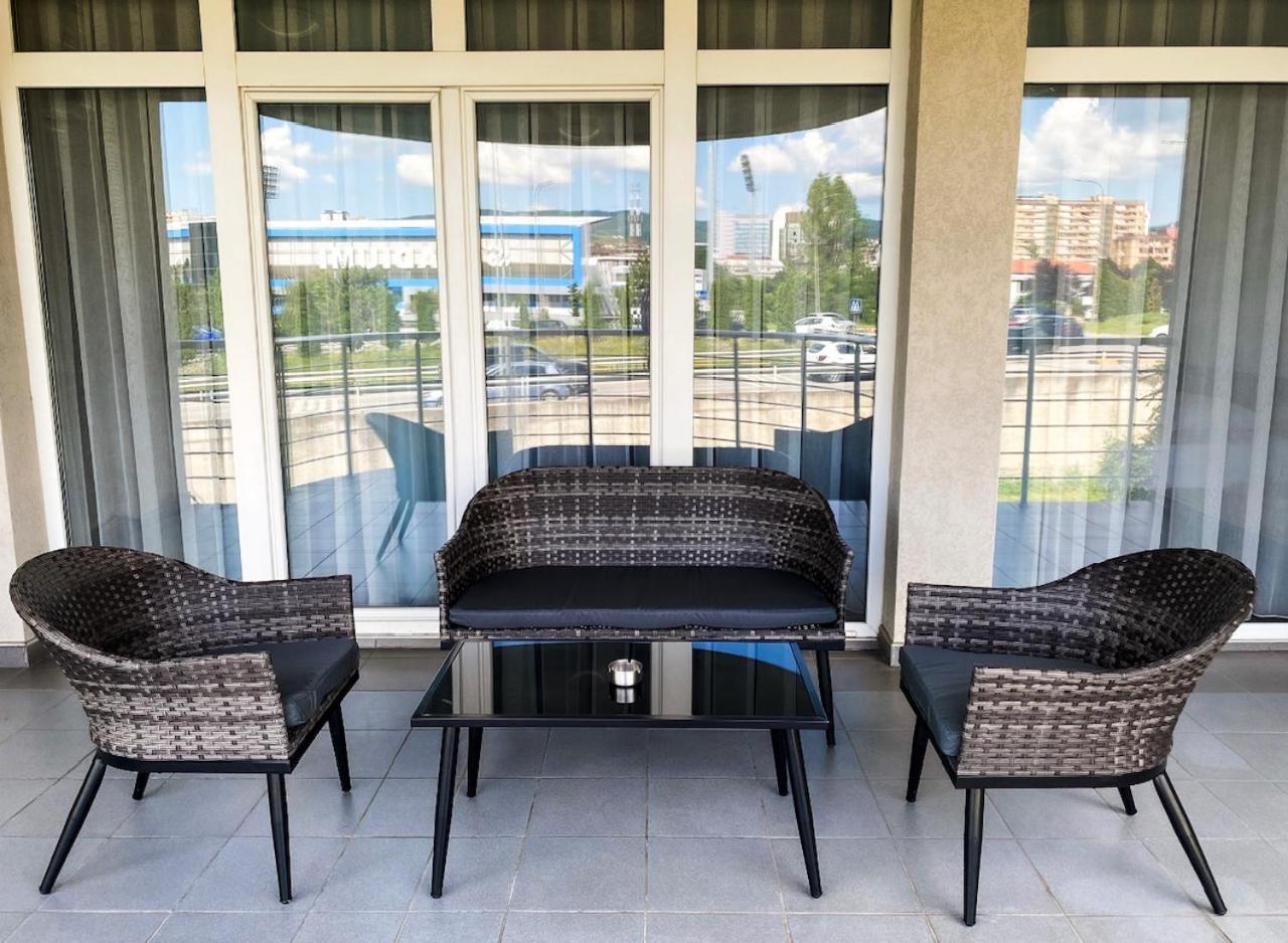 Swiss Apartments Prishtina Приштина Екстер'єр фото